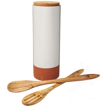 Terracotta pasta holder with spoons