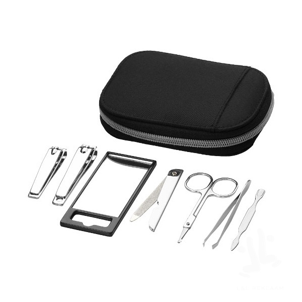 Groomsby 7-piece personal care set