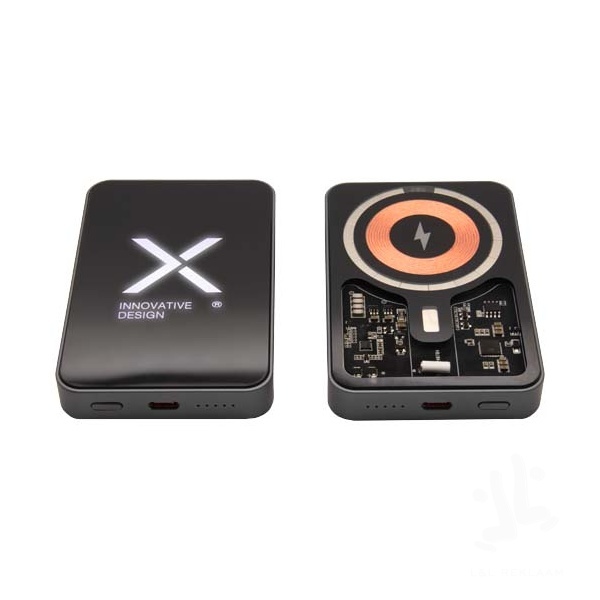 1PX17490-Main