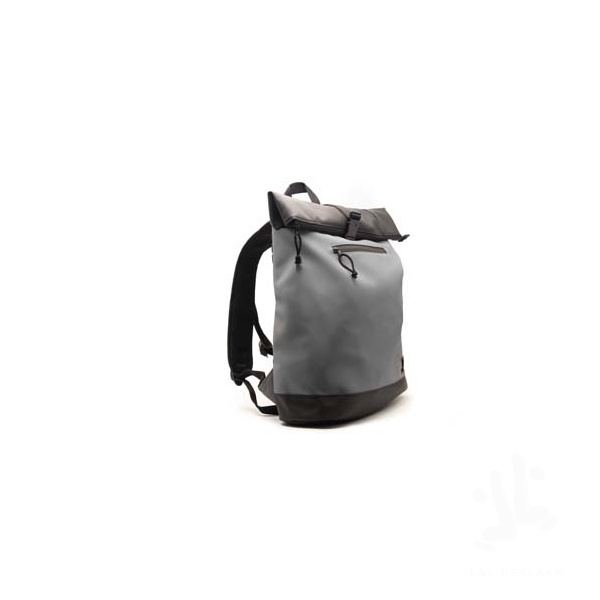 1PX18982-Main